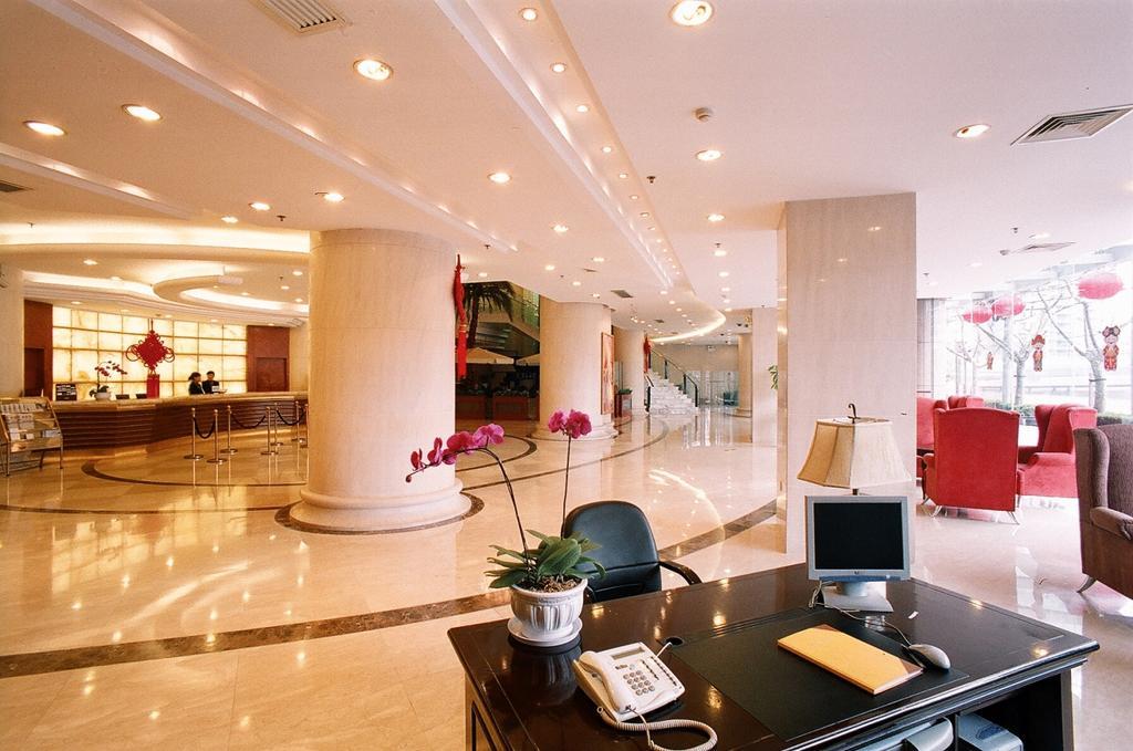 Shanghai Hengsheng Peninsula International Hotel Beltér fotó